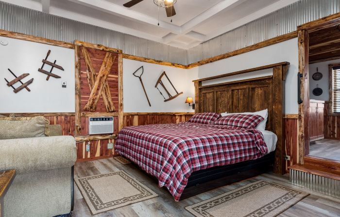 Log Cabin Inn