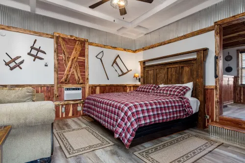 Log Cabin Inn Hotels in Cedar Township