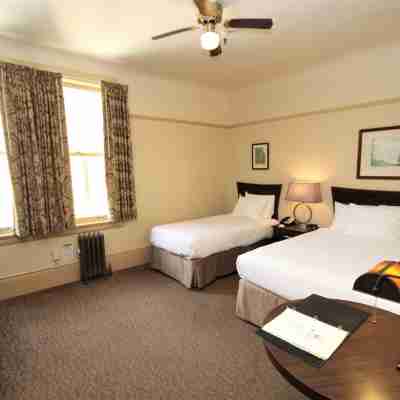 Hotel Arcata Rooms