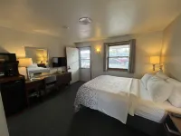 Bay Motel