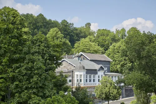 Parkhaus Hügel - 3-نجوم
