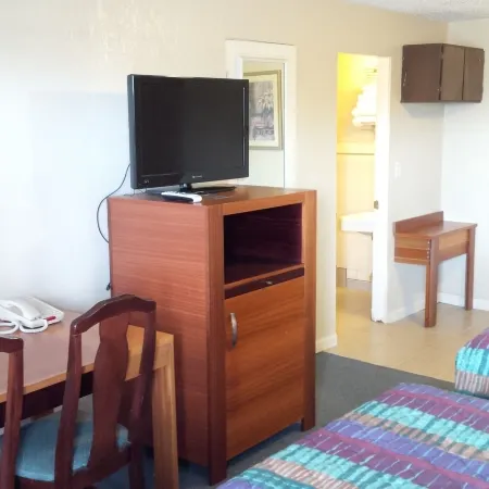 Holiday Lodge
