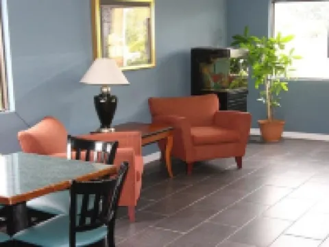 Express Inn & Suites Hotels in Trion