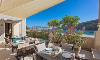 Boutique Hotel Adoral