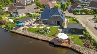 B&B de Wiekeborg Hotels in Zuidbroek
