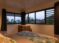 Exceptional Villa Located in Bora Bora Hotels in Nunu'e