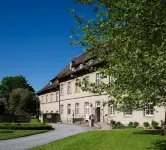 Hotel Schloß Gehrden Hotels near Brakeler Tierwelt GmbH & Co. KG - Brakel