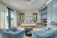 Purple Palace -Fully Renovated w/ Pool & Ocean View