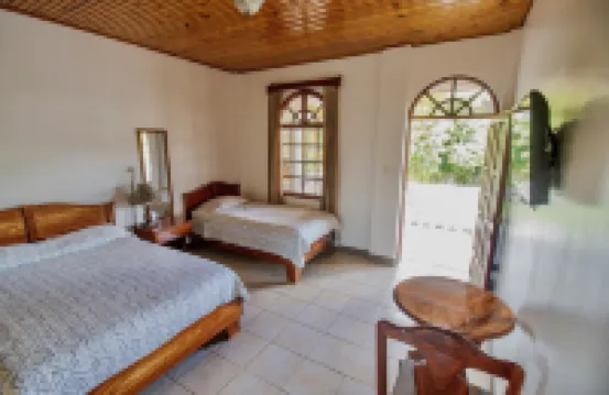 Hotel Los Higuerones