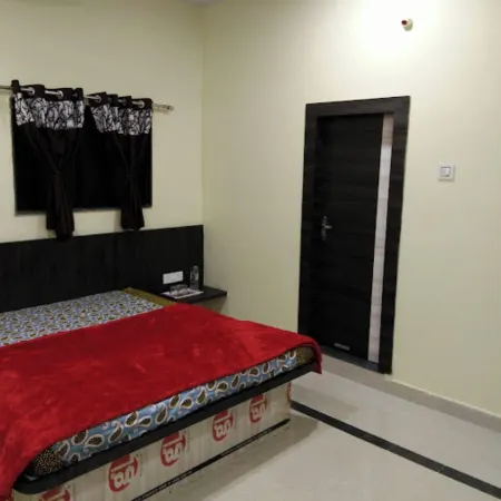 Mayur Guest House