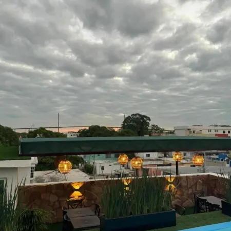 Royal Madero Inn Express