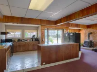 Powder Mountain Lodge Hotels in Fernie