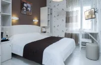 Logis Hôtel Restaurant Cazes Arazat Hotels in Sainte-Eulalie-d'Olt