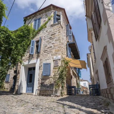 Pita Hotel Cunda