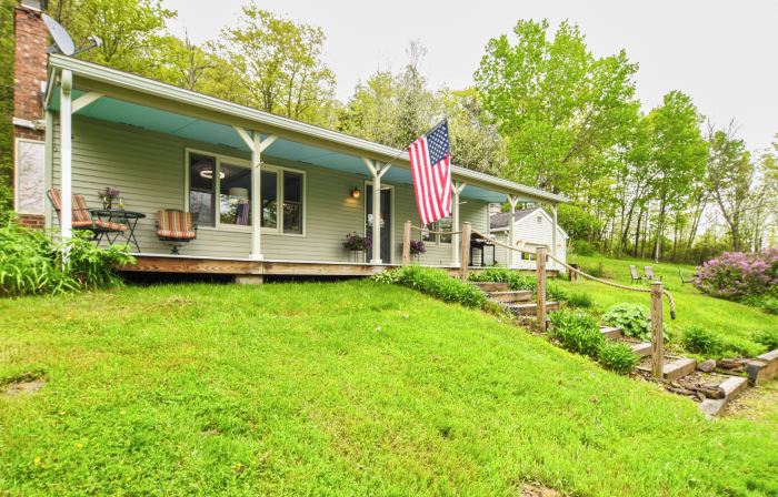 Mountain-View Home in Great Valley Near Hot Spots!