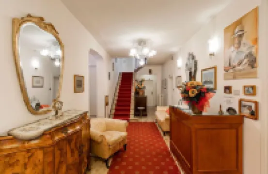 호텔 빌라 알베르티나