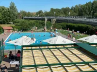 Hostal El Delfin Verde - piscina
