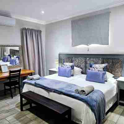 2 Owls Guesthouse Rooms