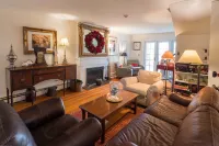 Snug Cottage
