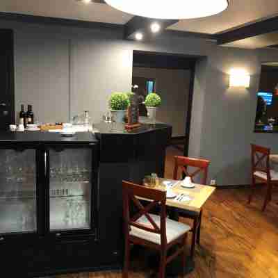 Park Hotel Airport Fitness & Recreational Facilities