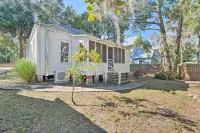 Charming 100-Year-Old Home < 1 Mi to Downtown