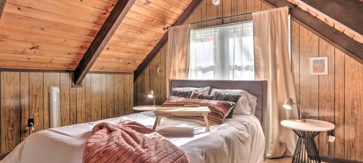 Fireside Lodge: A-Frame in Bryce Resort w/ Decks Hotels in Shenandoah County