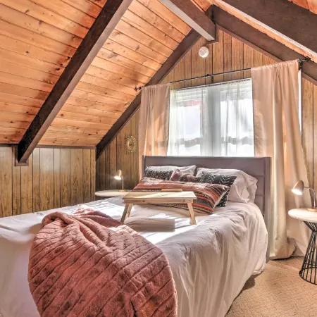 Fireside Lodge: A-Frame in Bryce Resort w/ Decks