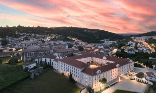 阿爾科巴薩歷史飯店