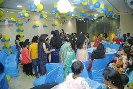 Hotel the Mansion Отели в г. Матхура