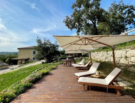 Agriturismo Tre Casali Отели в г. Бовилле-Эрника