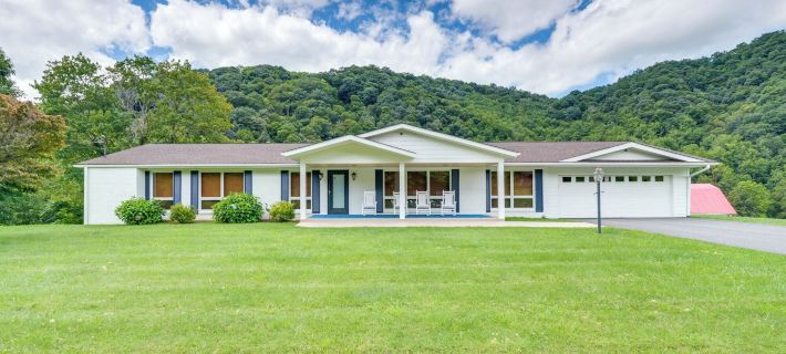 Near Hiking: Home w/ Trout Stream in Bakersville! Hotels in Mitchell County
