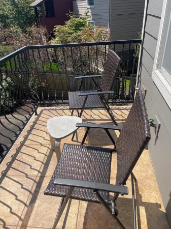 Simply Chic Happy Valley Townhome -15 mins. to PDX Airport