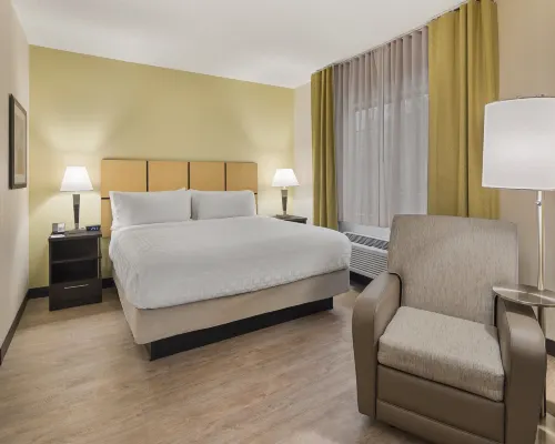 Candlewood Suites CHARLOTTE - ARROWOOD by IHG Hotels near Arrowood