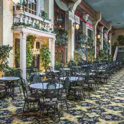 Garden Place Hotel Dining/Meeting Rooms