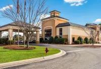 Clarion Pointe New Bern - Wifi