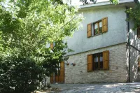 Farmhouse in Fano With Pool & Adriatic Views Hotel in zona Le Caldare (Gorga Brugnola)