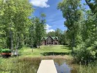 Cozy A- frame cabin on Hill Lake
