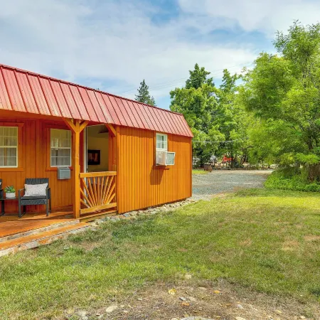 Scenic Riverfront Escape w/ Sauna in Junction City