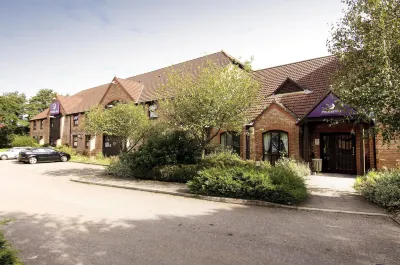 Premier Inn Bridgend (M4, J35) Hotels in 