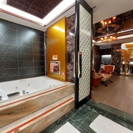 ELYSEES MOTEL