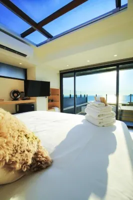 Laguna Villas & Resorts - Beach