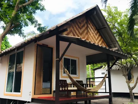 Lipe Garden Beach Resort