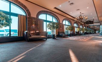 Red Deer Resort & Casino