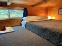Cheerful Cabin with Mountain View & Hot Tub