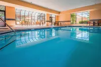 Sonesta Select Kansas City South Overland Park Hotel a Leawood