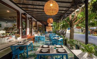 Sea’Lavie Boutique Resort & Spa