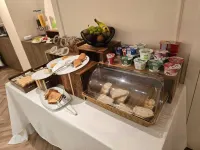 阿多爾飯店 - 早餐