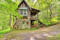 Peaceful Burnsville Cabin By South Toe River! - 2-Star