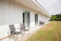 Hotel Le Riviera Hotels in Rawdon
