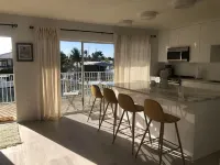 Key Colony Beach Newly Remodeled! Hotels in Key Colony Beach